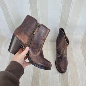 Ariat Baja Fashion Short Boots‎ Leather Western Cowboy Size 10B Brown